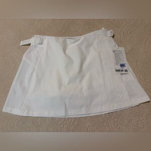 Lululemon Wrap-Front Golf Skirt White Size 8 NWT Built-In Shorts